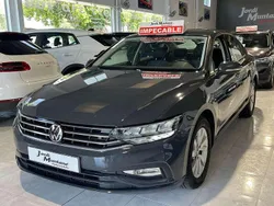 Gris Usado 2021 VW Passat Business Berlina | 20.890 € (Precio justo)