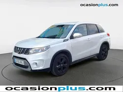 Blanco Usado 2018 Suzuki Vitara SUV | 15.446 € (Precio justo)