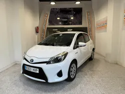 Blanco Usado 2014 Toyota Yaris Hybrid Active Berlina | 13.900 € (Precio justo)