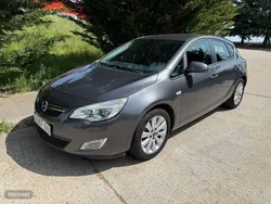 Gris / plata Usado 2010 Opel Astra Sport Berlina | 6500 € (Buen precio)