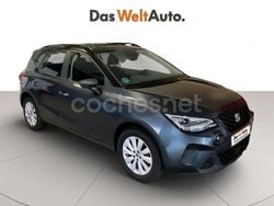 Gris Usado 2023 Seat Arona Style SUV | 16.500 € (Precio justo)