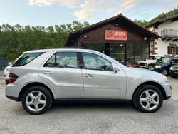 Gris / plata Usado 2007 Mercedes ML320 SUV | 12.499 € (Un poco caro)