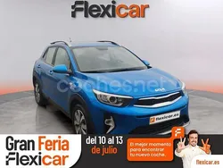 Azul Usado 2023 Kia Stonic SUV | 16.990 € (Precio justo)