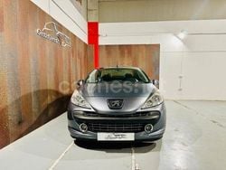Gris / plata Usado 2008 Peugeot 207 CC Descapotable | 6990 € (Caro)