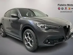 Gris/plata Usado 2022 Alfa Romeo Stelvio Sprint SUV | 44.990 €