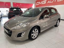 Gris / plata Usado 2012 Peugeot 308 Active Berlina | 7500 € (Precio justo)