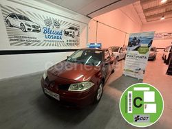 Granate Usado 2007 Renault Mégane II Authentique Berlina | 3670 € (Precio justo)