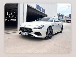 Blanco Usado 2018 Maserati Ghibli Berlina | 32.000 € (Precio justo)