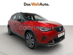 Rojo Usado 2024 Seat Arona FR SUV | 20.090 € (Precio justo)