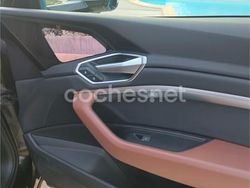Eléctrico Usado 2022 Audi Q8 Sportback e-tron Advanced Plus SUV | 42.500 €
