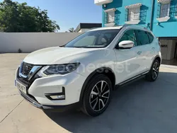 Blanco Usado 2017 Nissan X-Trail Tekna SUV | 18.999 € (Precio justo)