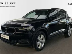 Negro Usado 2021 Volvo XC40 Momentum SUV | 24.500 € (Precio justo)