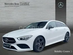 Blanco Usado 2023 Mercedes CLA200 Shooting Brake Familiar | 40.900 € (Caro)