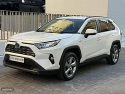 Blanco Usado 2021 Toyota RAV4 Hybrid Advance SUV | 32.500 € (Un poco caro)