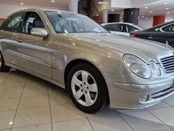 Usado 2003 Mercedes E270 Avantgarde Berlina | 5900 € (Caro)