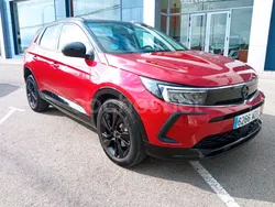 Granate Usado 2023 Opel Grandland X SUV | 23.900 € (Precio justo)