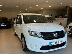 Blanco Usado 2014 Dacia Sandero Lauréate Utilitario | 5900 € (Buen precio)