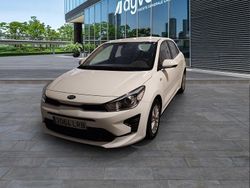 Blanco Usado 2021 Kia Rio Berlina | 12.600 € (Precio justo)