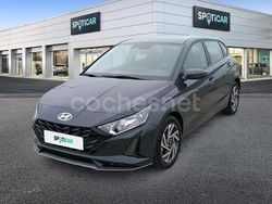 Gris / plata Usado 2024 Hyundai i20 Berlina | 18.500 € (Precio justo)