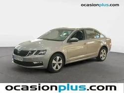 Beige Usado 2019 Skoda Octavia Ambition Berlina | 14.991 € (Precio justo)