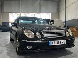 Azul Usado 2003 Mercedes E320 Elegance Familiar | 7500 € (Caro)
