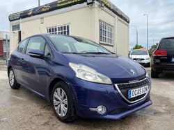 Azul Usado 2014 Peugeot 208 Utilitario | 4999 € (Caro)