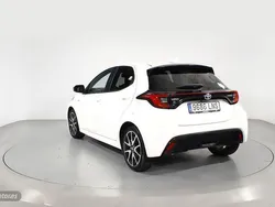 Blanco Usado 2021 Toyota Yaris Hybrid Style | 20.900 € (Precio justo)
