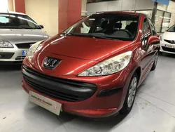 Rojo Usado 2007 Peugeot 207 Utilitario | 4900 € (Precio justo)