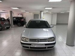 Gris / plata Usado 2001 VW Golf IV Conceptline Berlina | 2990 € (Precio justo)