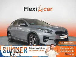Gris Usado 2022 Kia XCeed SUV | 16.990 € (Precio justo)