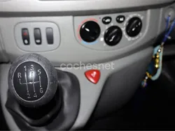 Gris / plata Usado 2021 Nissan Primastar Premium Edition Monovolumen | 7200 €