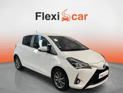 Negro Usado 2019 Toyota Yaris Hybrid Active Berlina | 11.290 € (Super precio)
