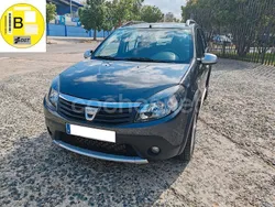Gris / plata Usado 2011 Dacia Sandero Stepway Utilitario | 6500 € (Precio justo)