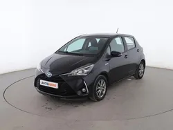 Negro Usado 2018 Toyota Yaris Hybrid Active Utilitario | 13.699 € (Precio justo)