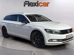 Blanco Usado 2017 VW Passat Advance Berlina | 14.990 € (Buen precio)