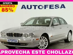 Gris / plata Usado 2003 Jaguar XJ8 Berlina | 12.950 €