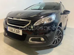 Negro Usado 2014 Peugeot 2008 Active SUV | 7490 € (Precio justo)
