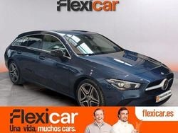 Azul Usado 2020 Mercedes CLA200 Shooting Brake Familiar | 22.490 € (Precio justo)