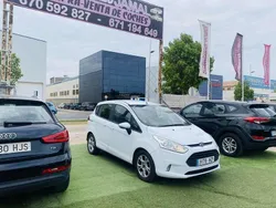 Blanco Usado 2014 Ford B-MAX Trend Monovolumen | 5999 € (Precio justo)