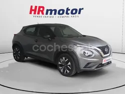Gris / plata Usado 2023 Nissan Juke Acenta SUV | 17.890 € (Precio justo)
