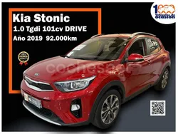 Granate Usado 2019 Kia Stonic SUV | 13.995 € (Precio justo)
