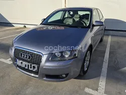 Gris / plata Usado 2006 Audi A3 Ambiente Berlina | 9000 € (Un poco caro)