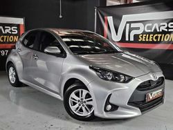 Gris Usado 2022 Toyota Yaris Cross SUV | 15.990 €