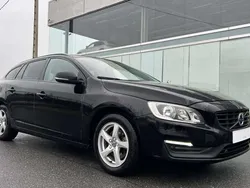 Negro Usado 2018 Volvo V60 Momentum Familiar | 12.900 € (Caro)