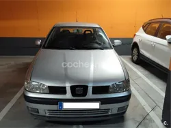 Gris / plata Usado 2001 Seat Ibiza Sport Berlina | 1200 € (Super precio)
