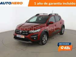 Rojo Usado 2021 Dacia Sandero Comfort Utilitario | 13.899 € (Precio justo)