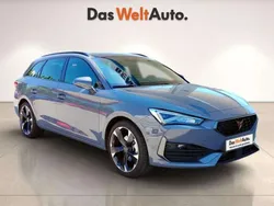 Gris Usado 2024 Cupra Leon Familiar | 25.400 € (Buen precio)