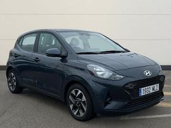 Gris Usado 2023 Hyundai i10 Utilitario | 12.490 € (Precio justo)