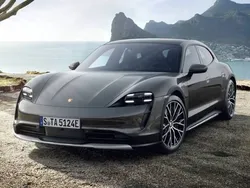 Gris vulcano metalizado Usado 2022 Porsche Taycan Cross Turismo Berlina | 74.700 €