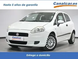 Blanco Usado 2009 Fiat Punto Active Utilitario | 4131 € (Buen precio)
